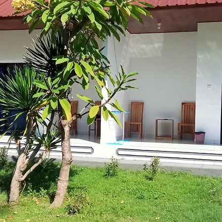 Giri Homestay อาเม็ด ภายนอก รูปภาพ