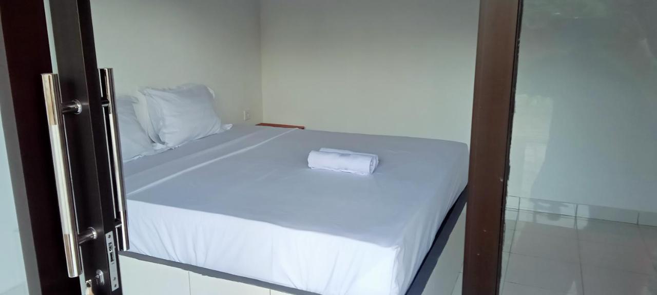 Giri Homestay อาเม็ด ภายนอก รูปภาพ