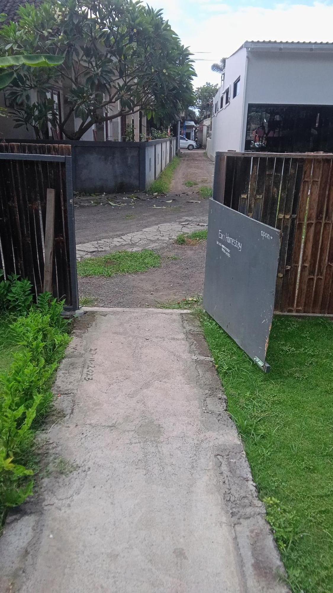 Giri Homestay อาเม็ด ภายนอก รูปภาพ